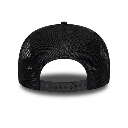 Pictured is this MLB Circles Chicago White Sox 9SEVENTY Stretch Snap cap in black. 7