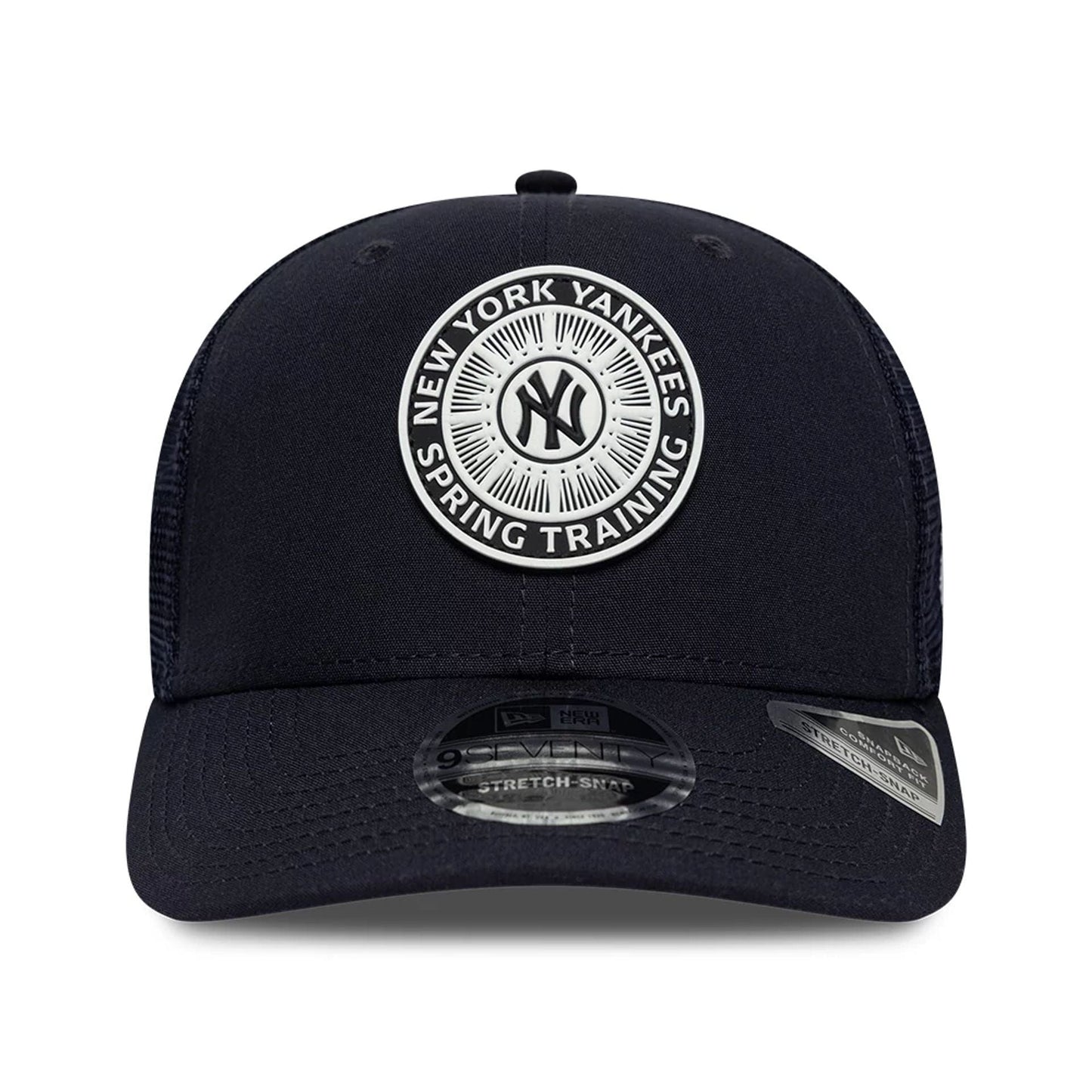 Pictured is this MLB Circles New York Yankees 9SEVENTY Stretch Snap cap in navy. 3