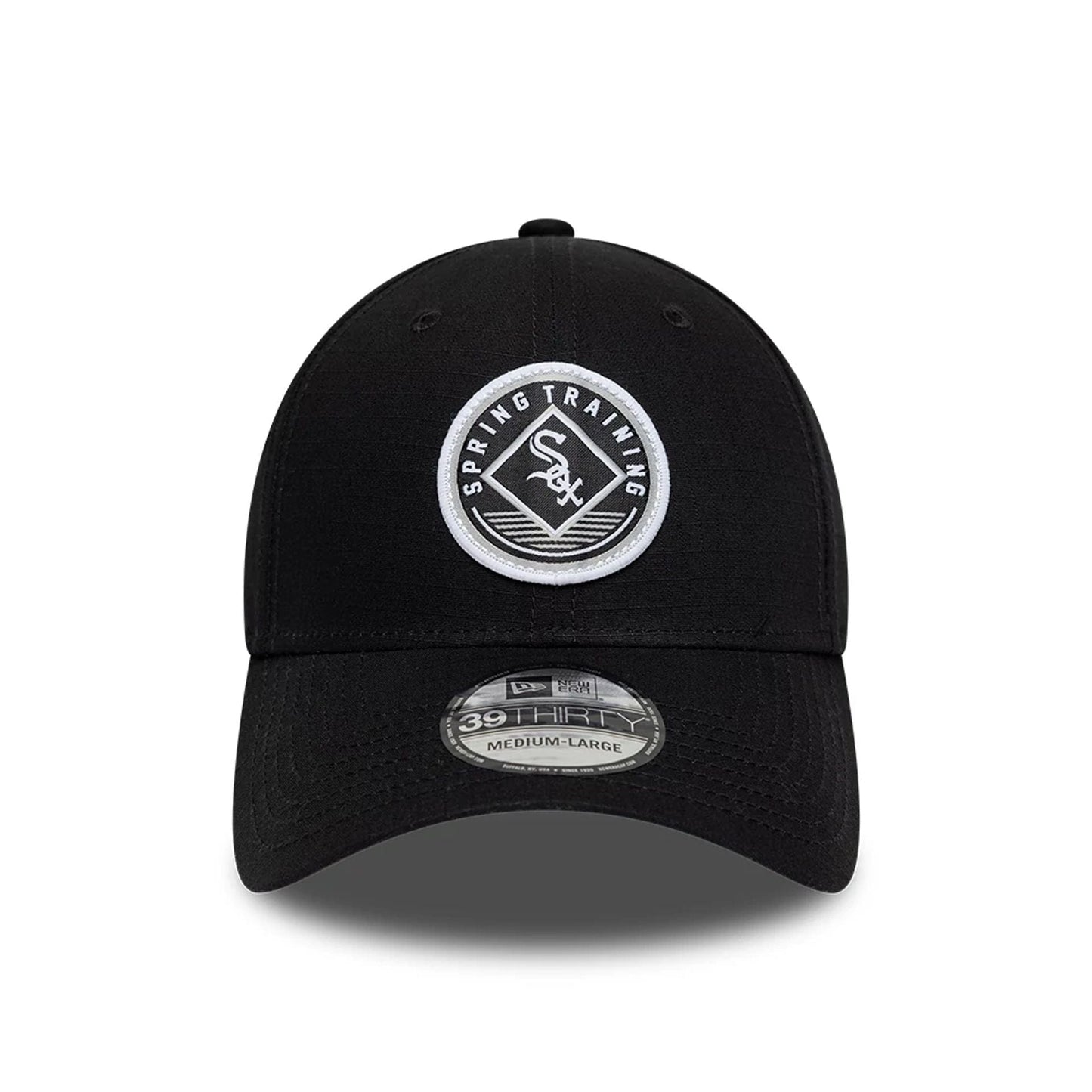 Pictured is this MLB Ripstop Chicago White Sox 39THIRTY Stretch Fit cap in black. 3