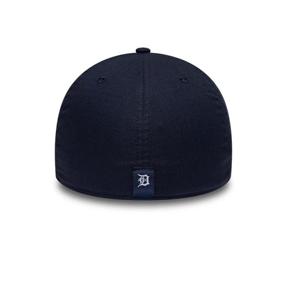 Pictured is this MLB Ripstop Detroit Tigers 39THIRTY Stretch Fit cap in navy. 5