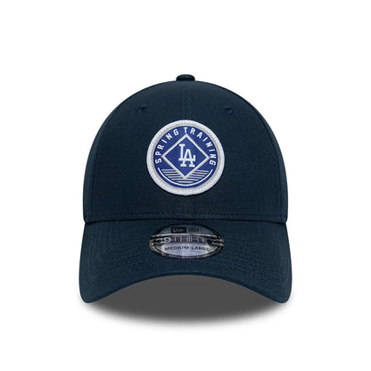 Pictured is this MLB Ripstop LA Dodgers 39THIRTY Stretch Fit cap in dark blue. 3