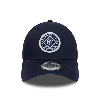 Pictured is this MLB Ripstop New York Yankees 39THIRTY Stretch Fit cap in navy. 3
