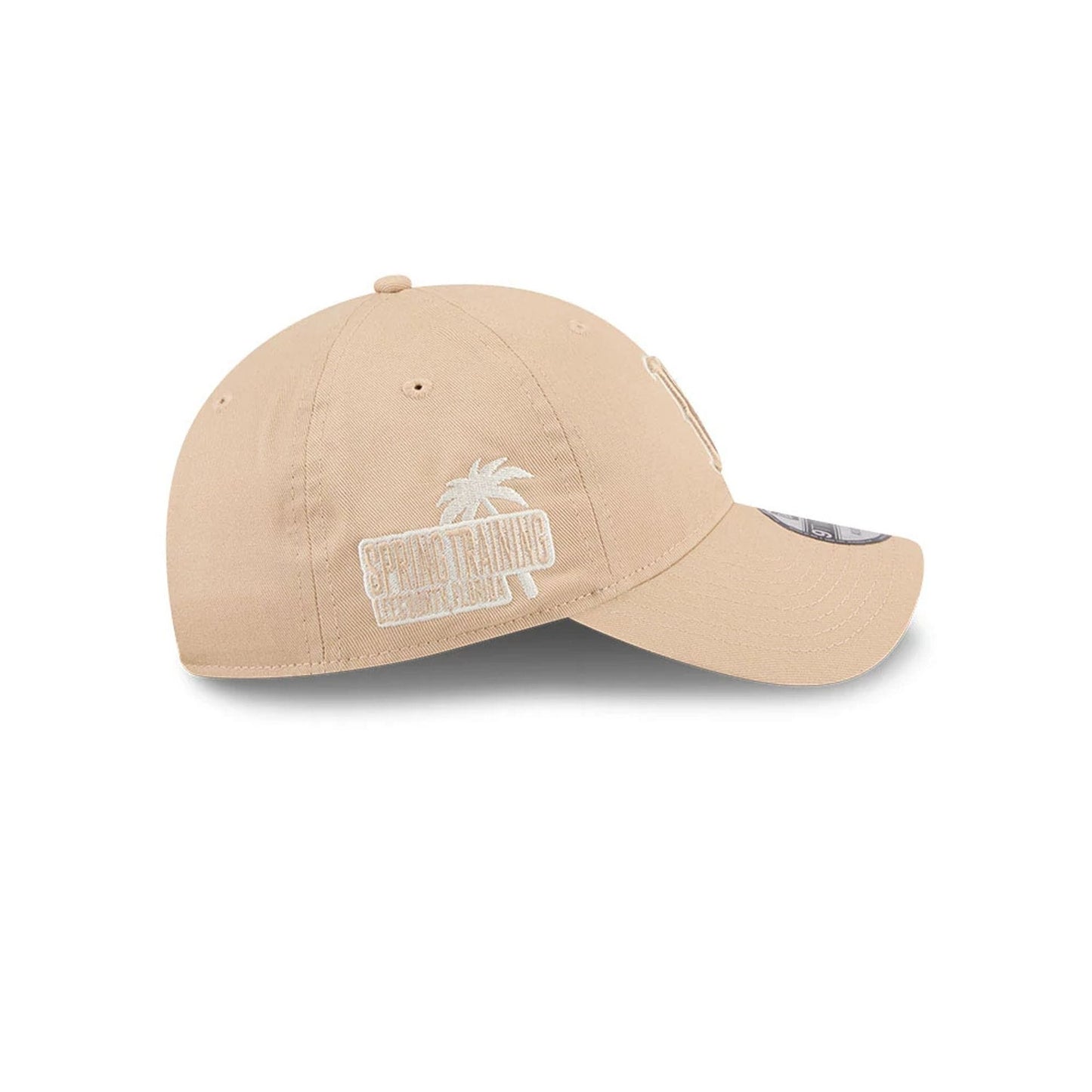 Pictured is this MLB Colours Boston Red Sox 9TWENTY cap in light beige. 4