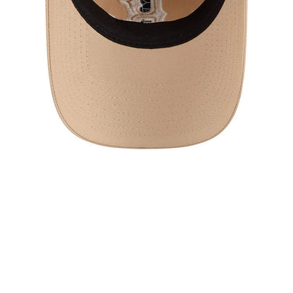 Pictured is this MLB Colours Boston Red Sox 9TWENTY cap in light beige. 6