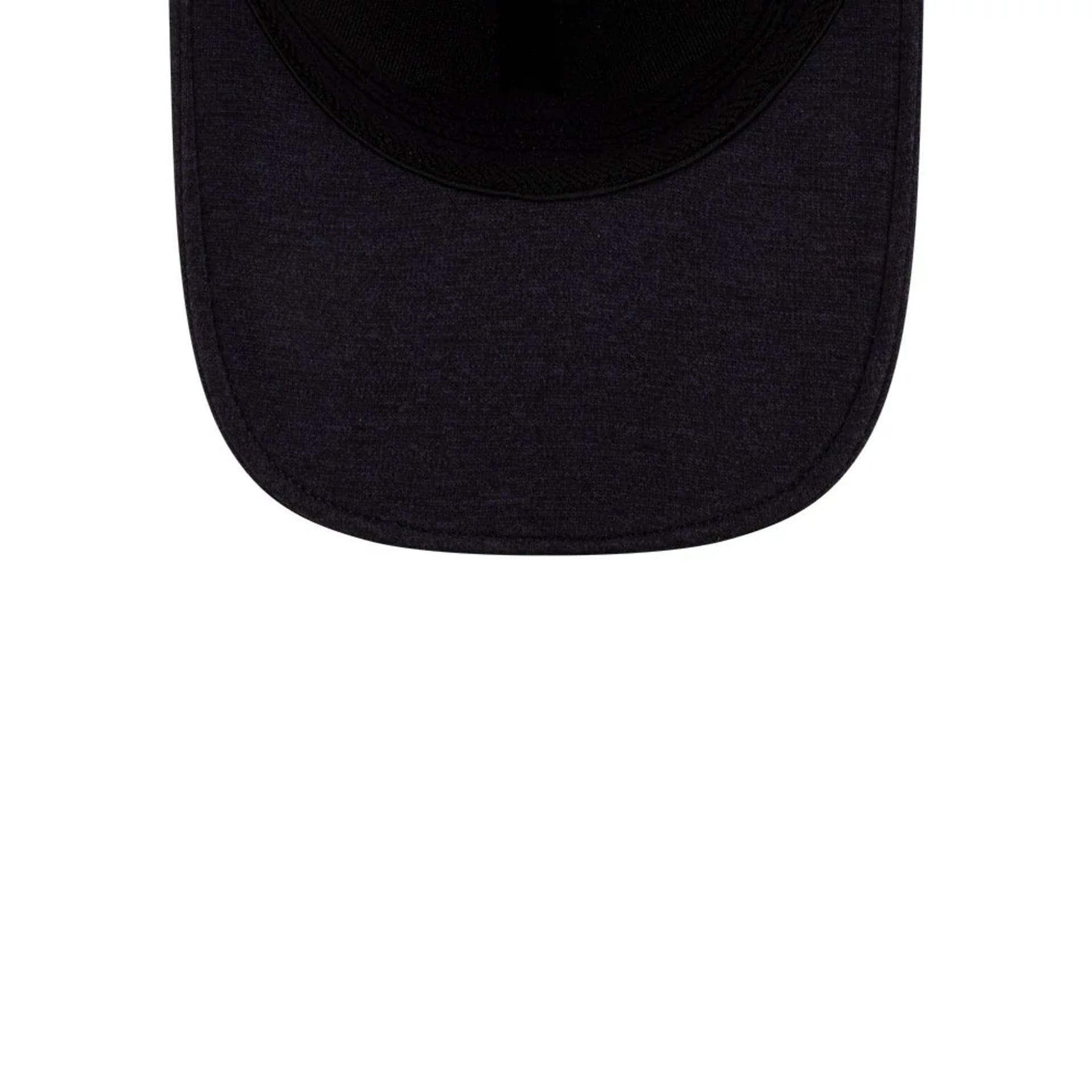 Pictured is this MLB Clubhouse Atlanta Braves 39THIRTY Infinity Stretch Fit cap in navy. 7