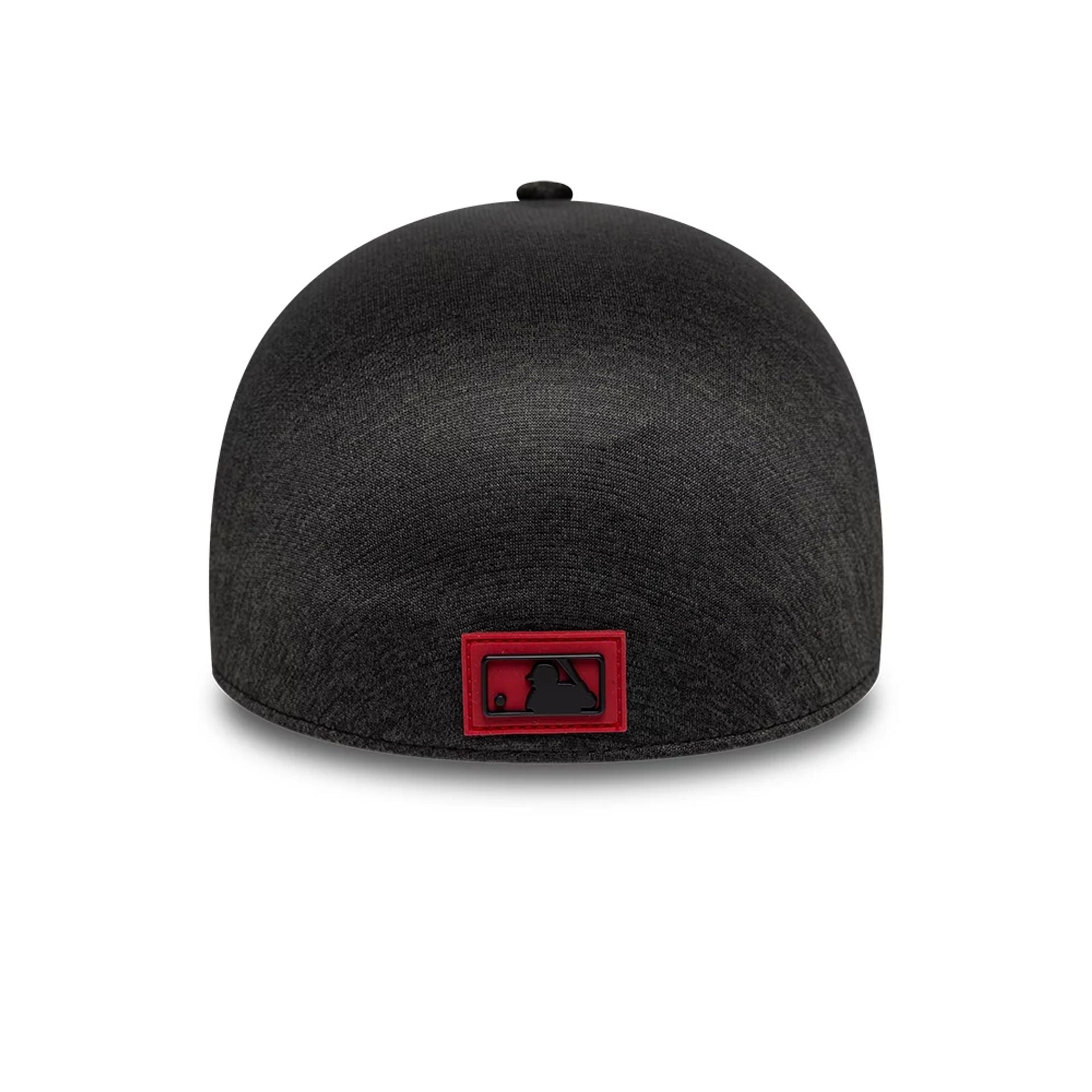 Pictured is this MLB Clubhouse Arizona Diamondbacks 39THIRTY Infinity Stretch Fit cap in black. 4