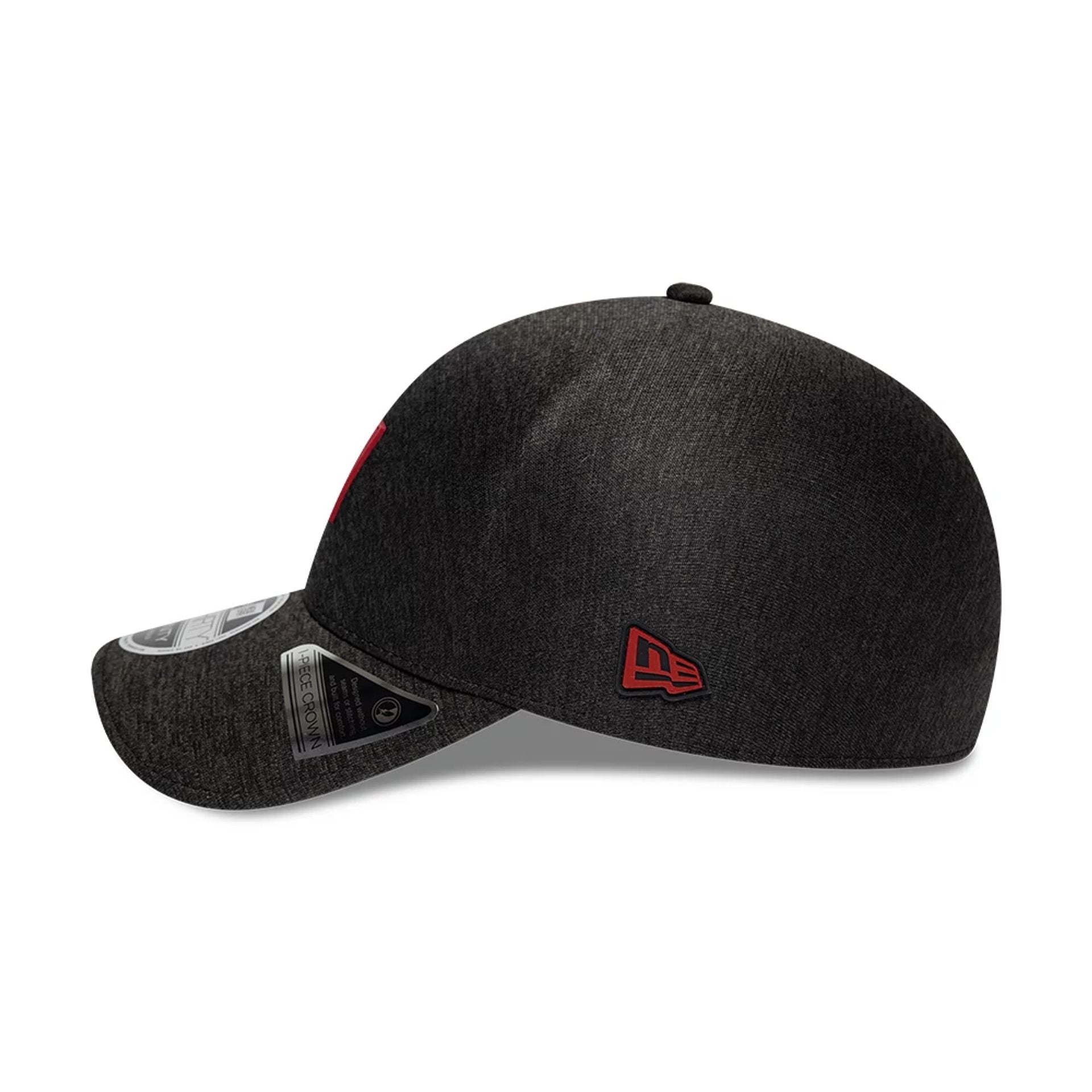 Pictured is this MLB Clubhouse Arizona Diamondbacks 39THIRTY Infinity Stretch Fit cap in black. 5