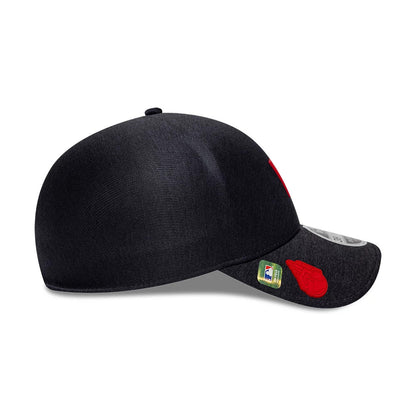 Pictured is this MLB Clubhouse Cleveland Guardians 39THIRTY Infinity Stretch Fit cap in navy. 5