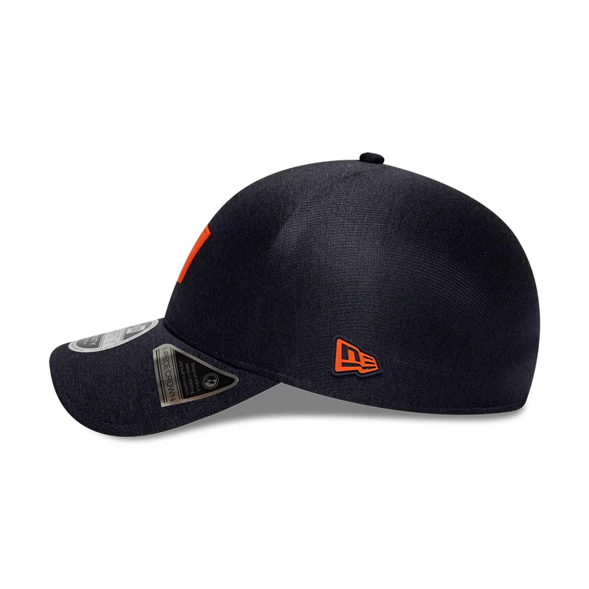 Pictured is this MLB Clubhouse Detroit Tigers 39THIRTY Infinity Stretch Fit cap in navy. 6