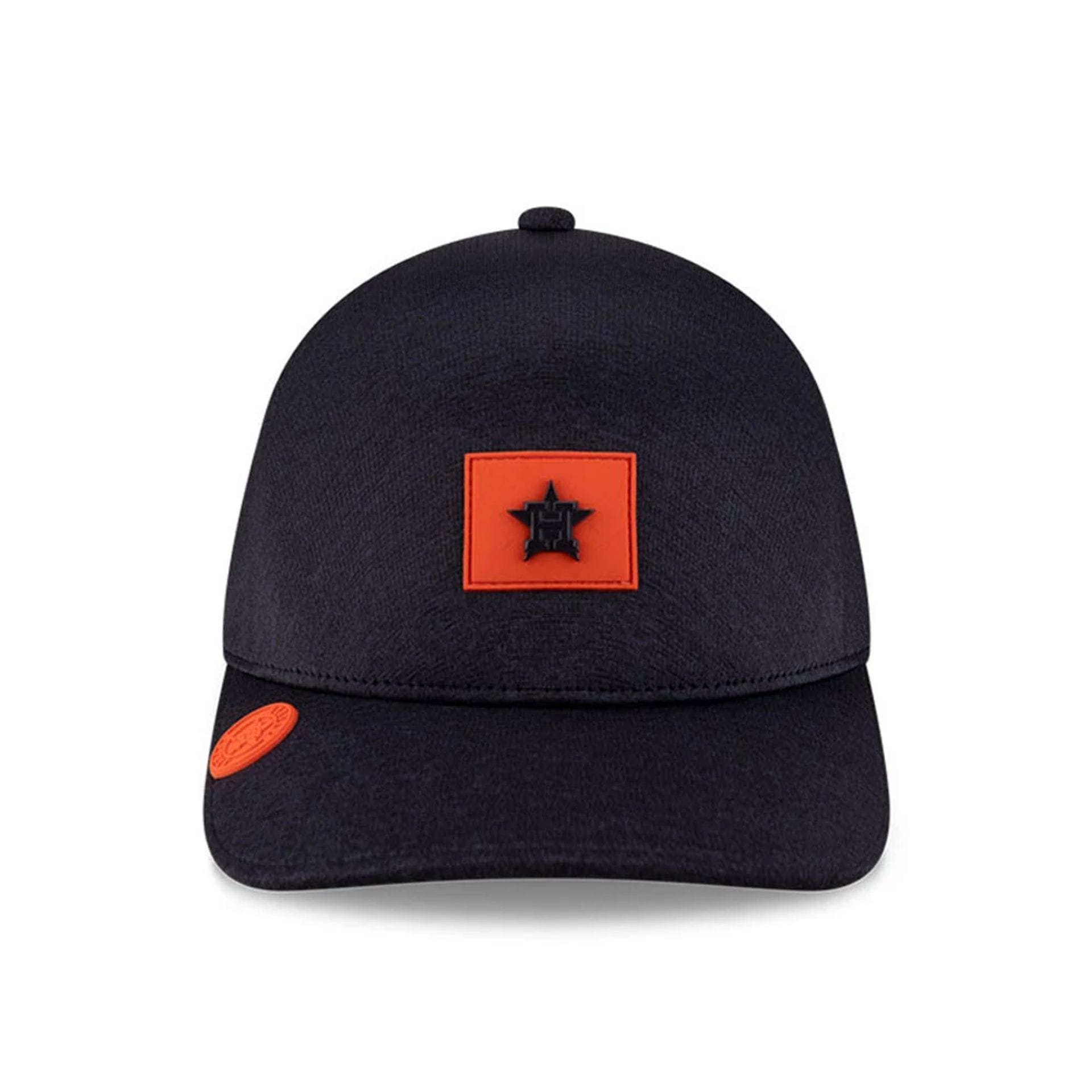 Pictured is this MLB Clubhouse Houston Astros 39THIRTY Infinity Stretch Fit cap in navy. 2