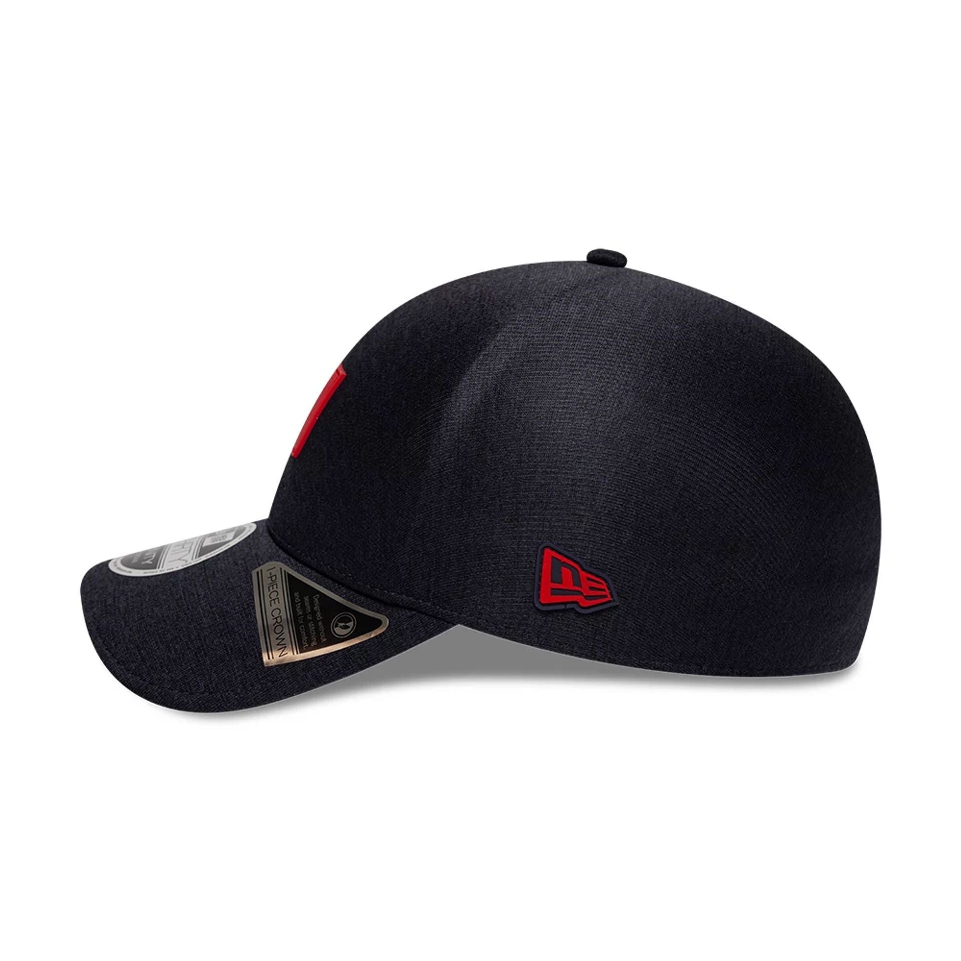 Pictured is this MLB Clubhouse Minnesota Twins 39THIRTY Infinity Stretch Fit cap in navy. 6