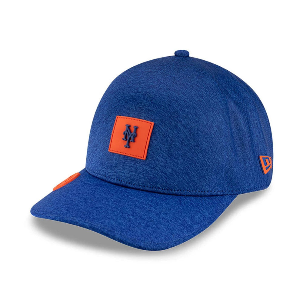 New York Mets MLB Clubhouse Blue New Era 39THIRTY Infinity Stretch Fit Cap, three-quarter view showing the raised orange NY logo on the front panel, blue curved visor, and orange New Era flag logo on the left side.