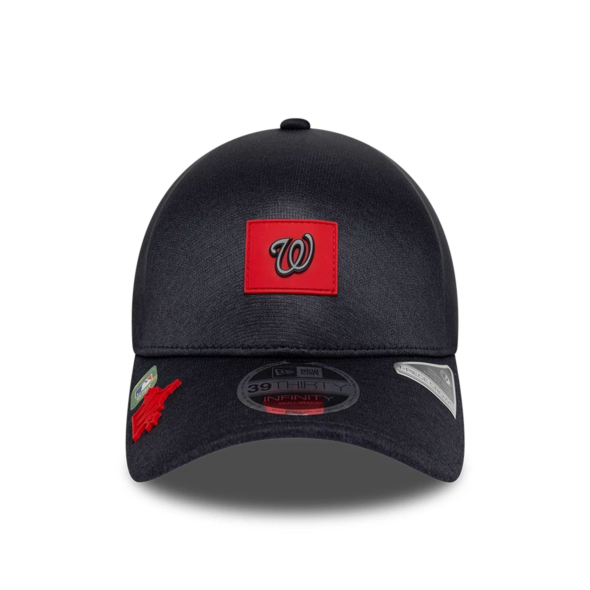 Pictured is this MLB Clubhouse Washington Nationals 39THIRTY Infinity Stretch Fit cap in black. 2