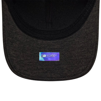 Pictured is this MLB Clubhouse San Francisco Giants 39THIRTY Infinity Stretch Fit cap in black. 7