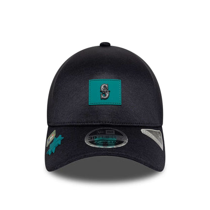 Pictured is this MLB Clubhouse Seattle Mariners 39THIRTY Infinity Stretch Fit cap in navy. 2