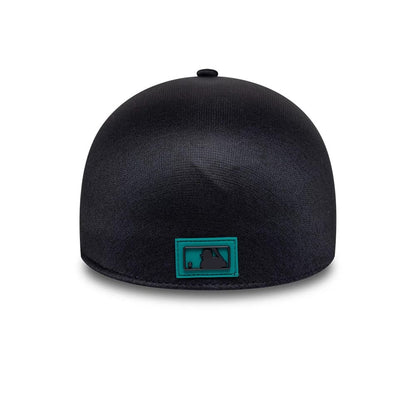 Pictured is this MLB Clubhouse Seattle Mariners 39THIRTY Infinity Stretch Fit cap in navy. 4