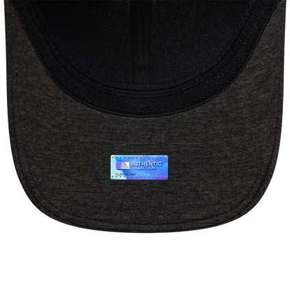 Pictured is this MLB Clubhouse Pittsburgh Pirates 39THIRTY Infinity Stretch Fit cap in black. 7