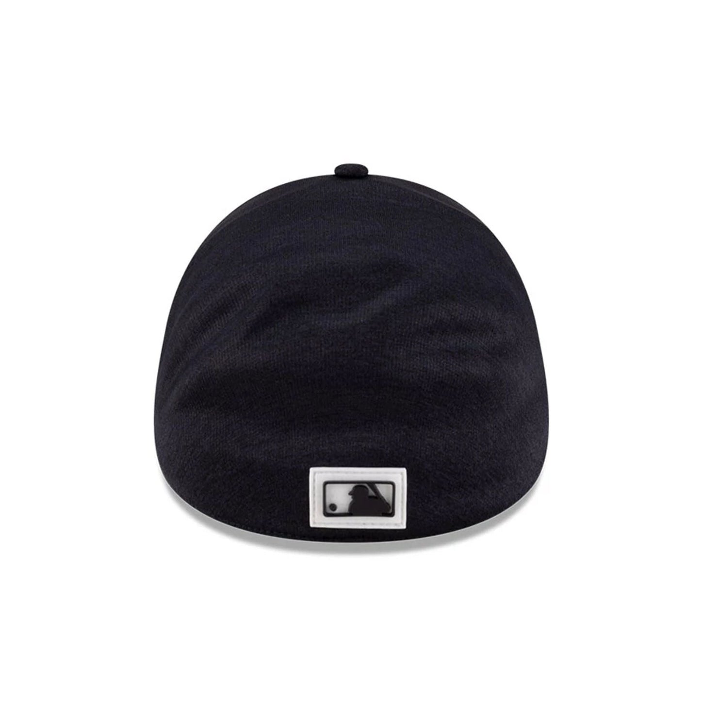 Pictured is this MLB Clubhouse New York Yankees 39THIRTY Infinity Stretch Fit cap in navy. 4