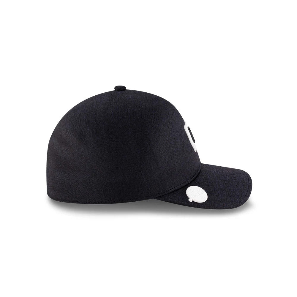 Pictured is this MLB Clubhouse New York Yankees 39THIRTY Infinity Stretch Fit cap in navy. 6