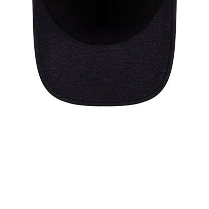 Pictured is this MLB Clubhouse New York Yankees 39THIRTY Infinity Stretch Fit cap in navy. 7