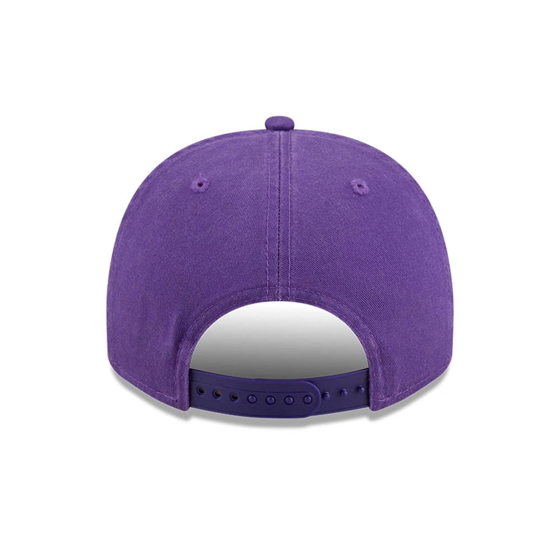 Pictured is this NBA Historic LA Lakers 9FIFTY A-Frame Snapback cap in purple. 7