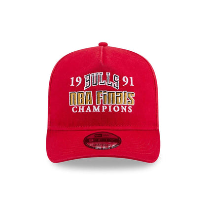 Pictured is this NBA Historic Chicago Bulls 9FIFTY A-Frame Snapback cap in Red. 3