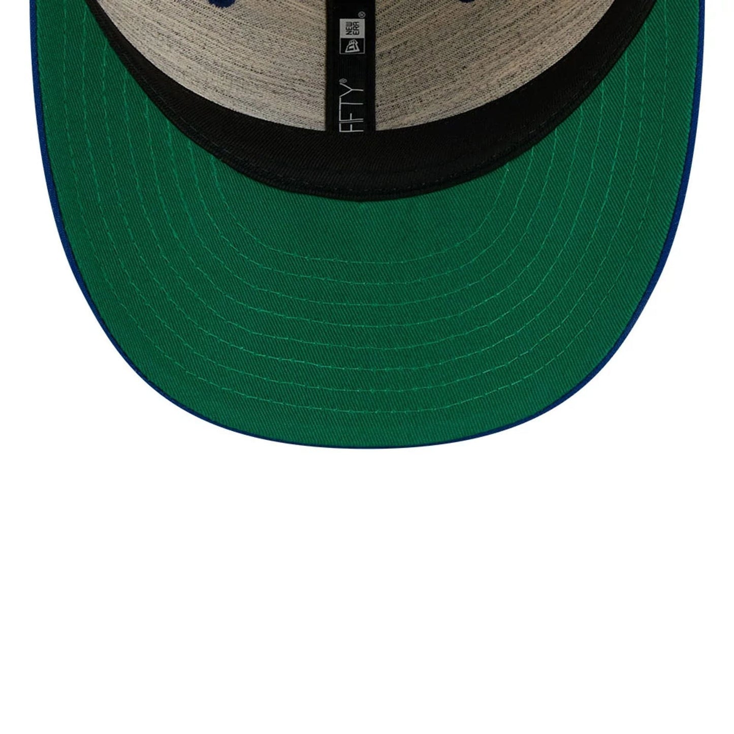 Pictured is this MLB Linen LA Dodgers Retro Crown 59FIFTY Fitted cap in black. 2