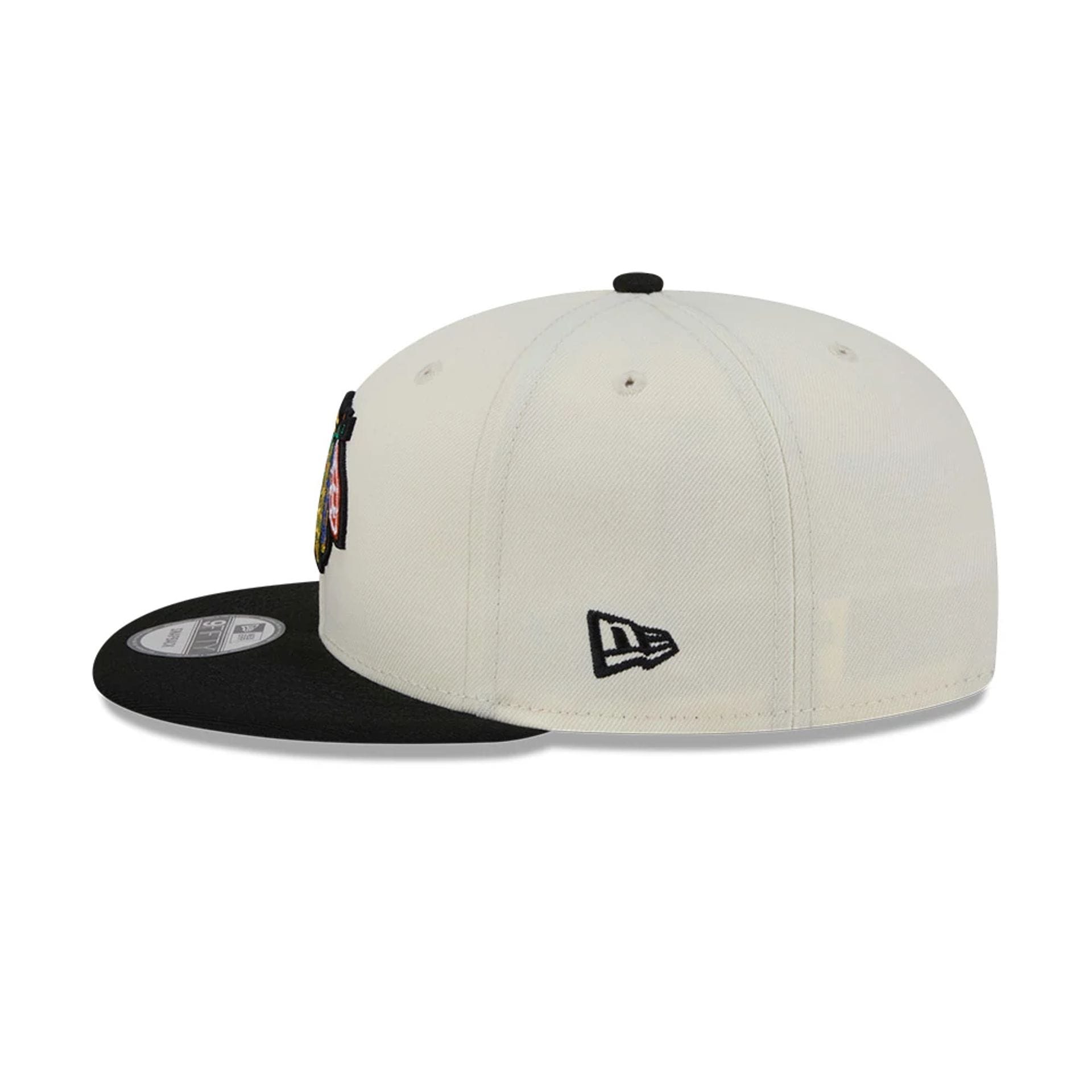 Pictured is this NHL Localized Chicago Blackhawks 9FIFTY Snapback cap in white. 6