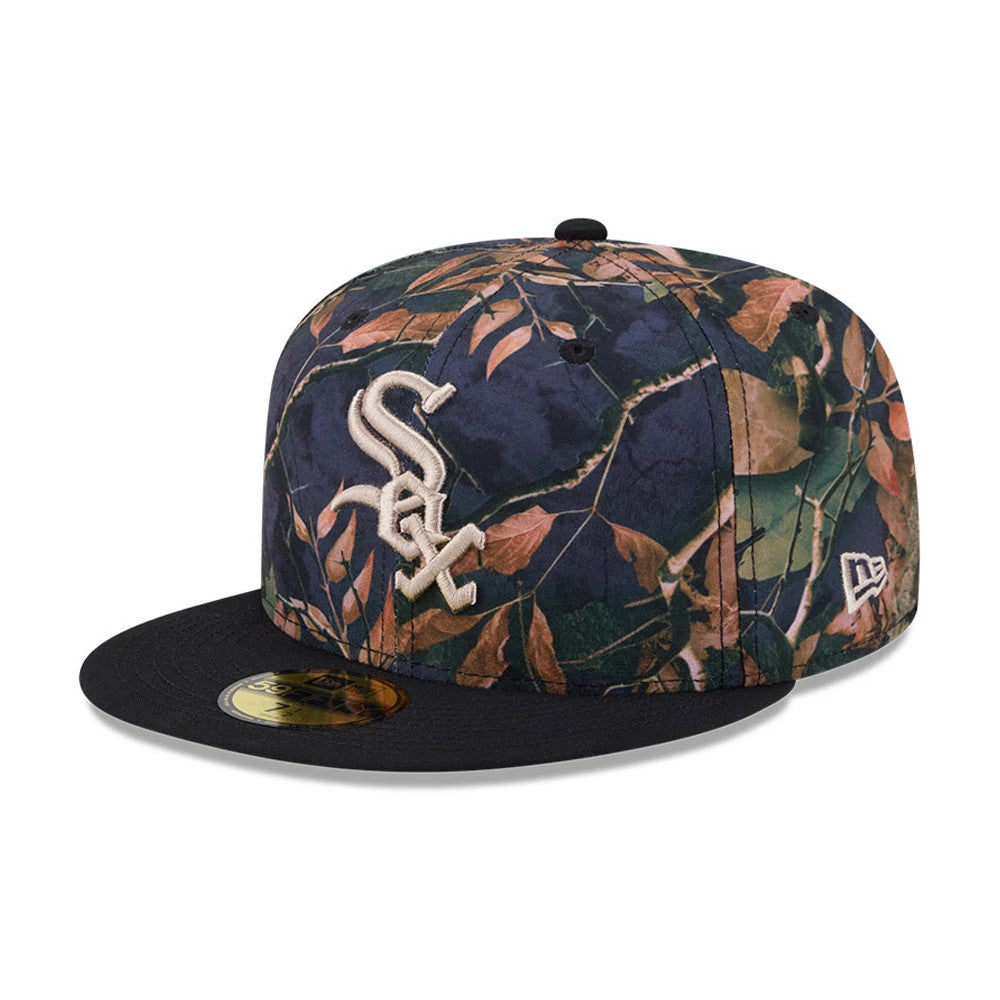 Pictured is this MLB Leaves Chicago White Sox 59FIFTY Fitted cap in black. 4