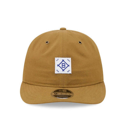 Pictured is this MLB Brushed Brooklyn Dodgers Retro Crown 9FIFTY cap in Dark Beige. 3