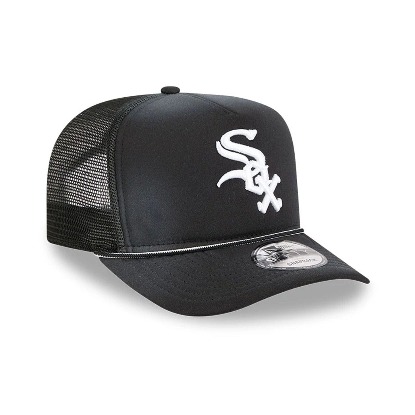 Pictured is this MLB Washed Chicago White Sox 9FIFTY A-Frame Trucker cap in black. 4