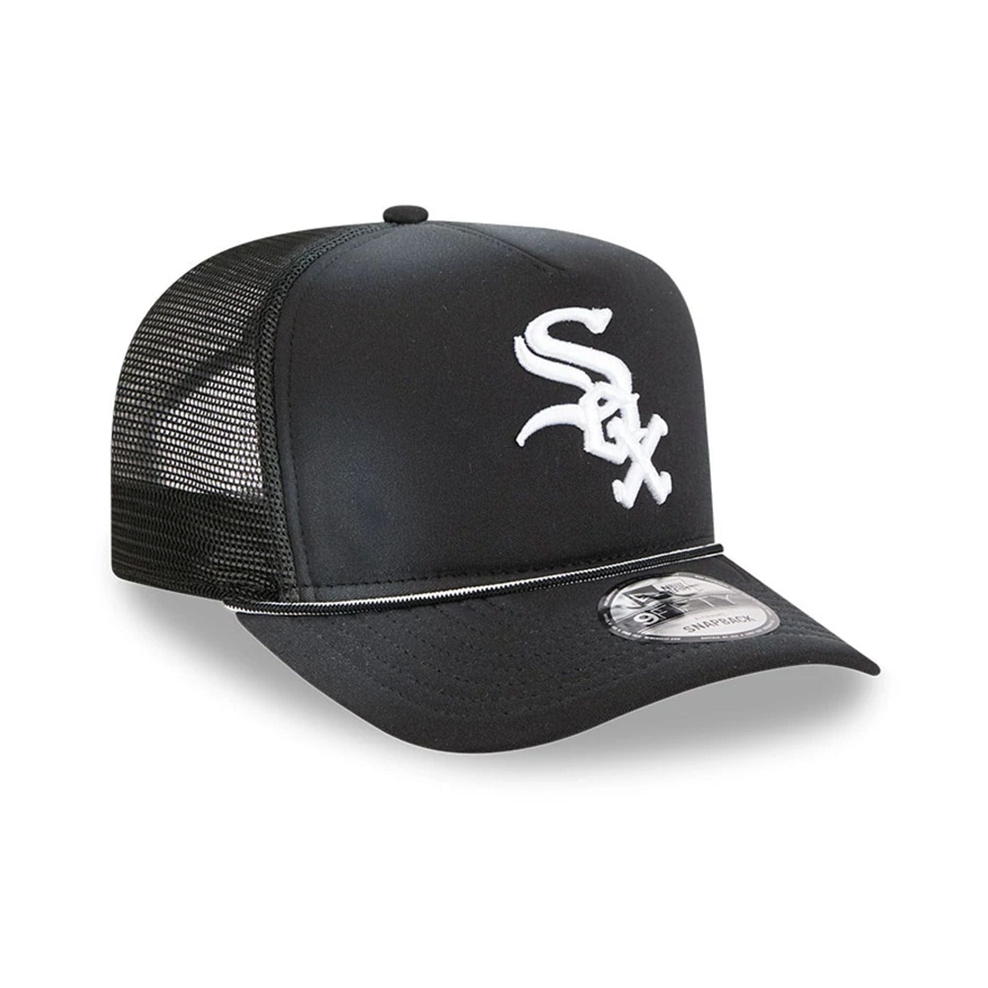 Pictured is this MLB Washed Chicago White Sox 9FIFTY A-Frame Trucker cap in black. 4