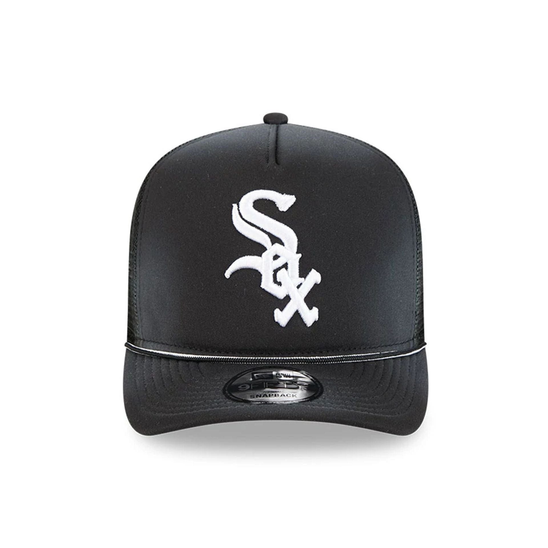 Pictured is this MLB Washed Chicago White Sox 9FIFTY A-Frame Trucker cap in black. 3