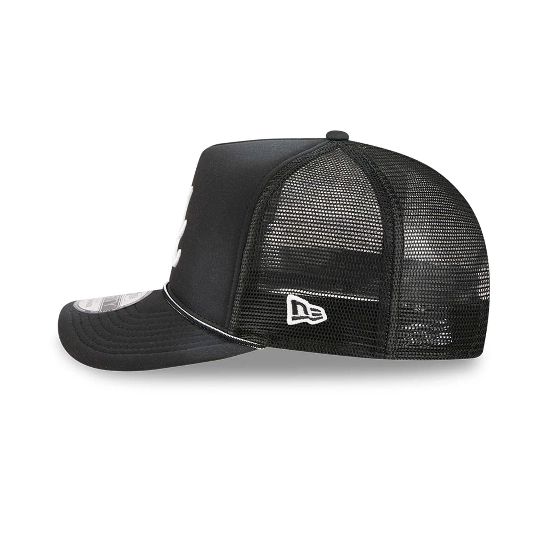 Pictured is this MLB Washed Atlanta Braves 9FIFTY A-Frame Trucker cap in black. 5