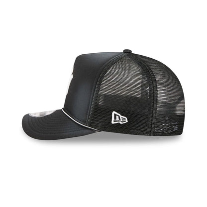 Pictured is this MLB Washed New York Yankees 9FIFTY A-Frame Trucker cap in black. 5