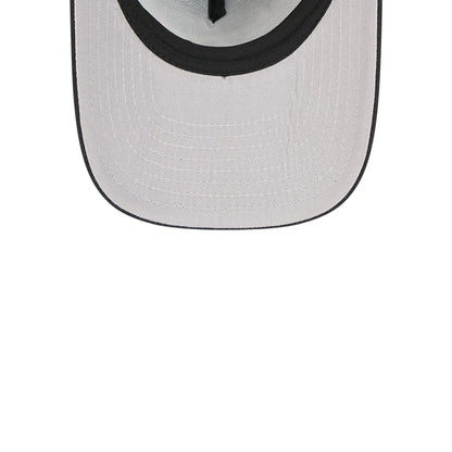 Pictured is this NBA Washed Chicago Bulls 9FIFTY A-Frame Trucker cap in black. 2