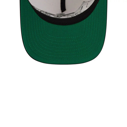 Pictured is this MLB Classic Chicago White Sox 9FIFTY A-Frame Snapback cap in White. 2