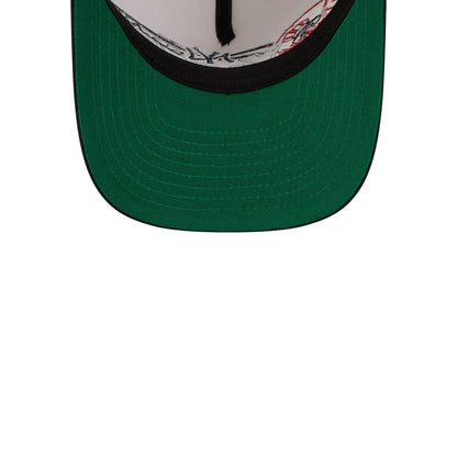 Pictured is this MLB Classic New York Yankees 9FIFTY A-Frame Snapback cap in Cream. 2