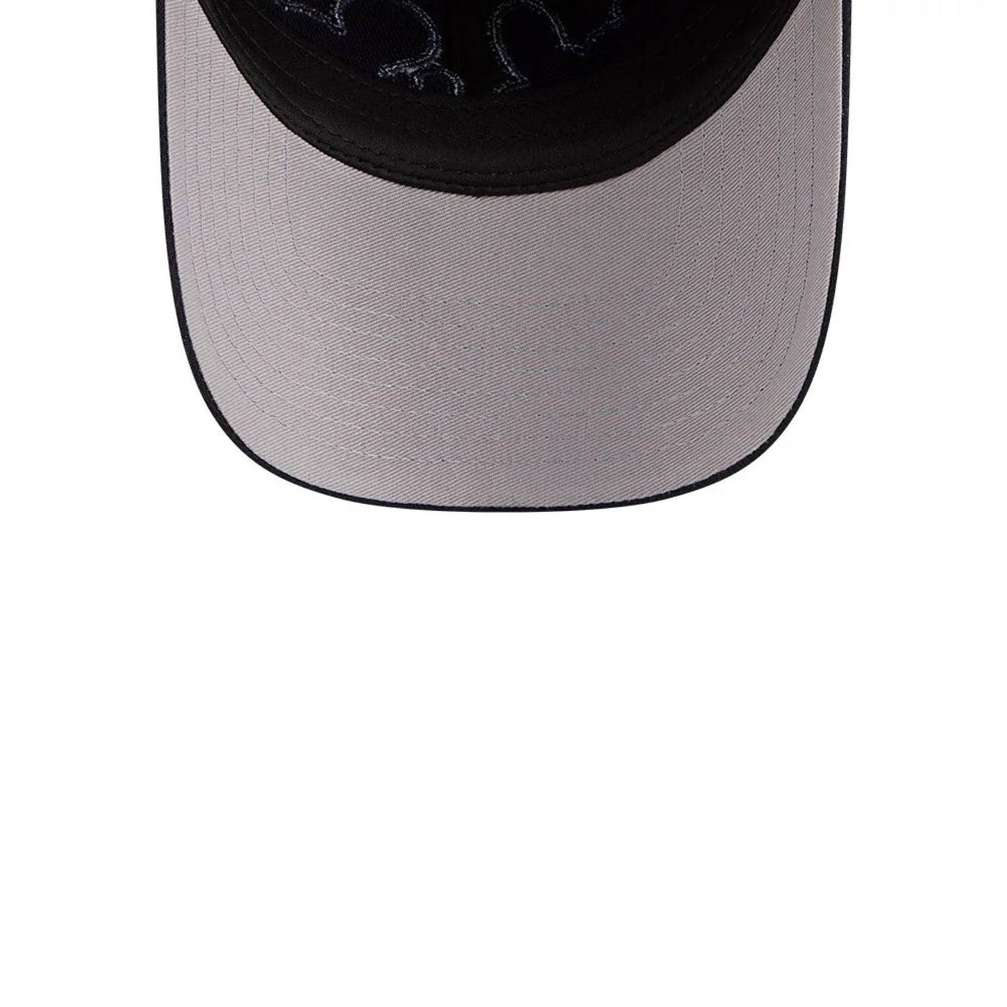 Pictured is this MLB Rhinestone Boston Red Sox Casual Classic cap in navy. 2