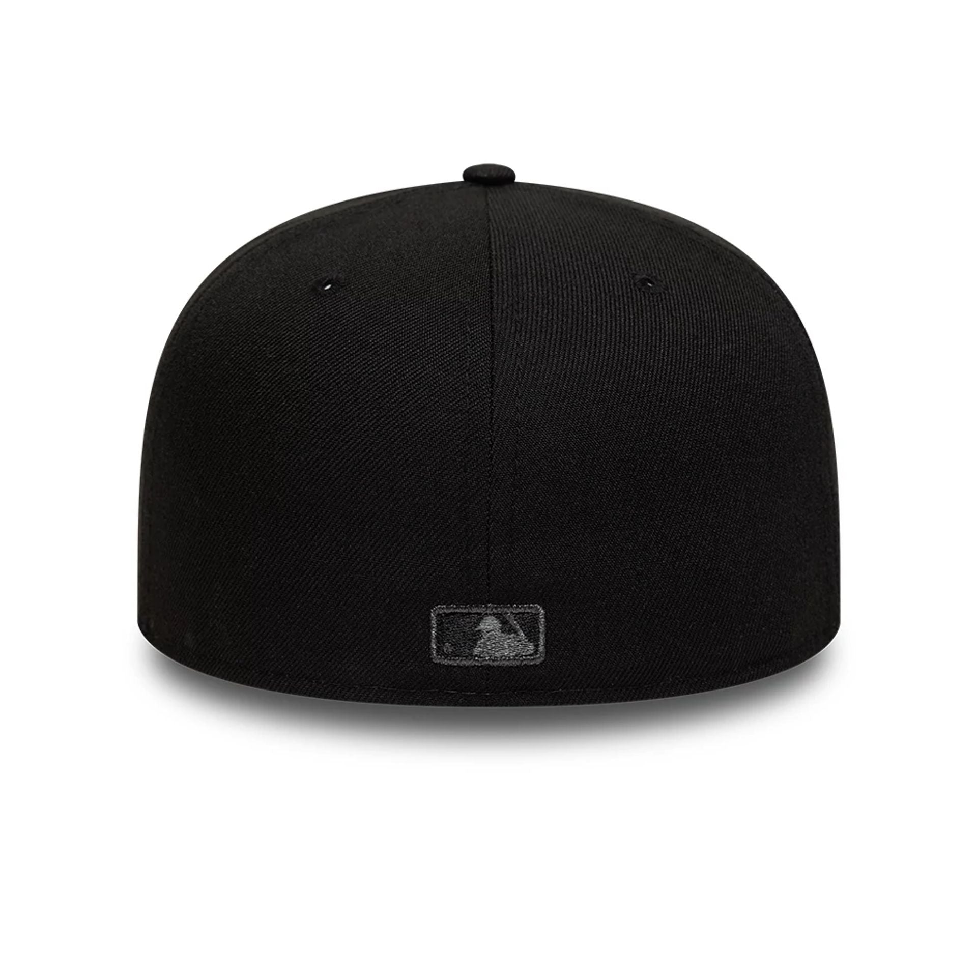 This is a New York Yankees MLB Spider Web Black 59FIFTY Fitted Cap 6