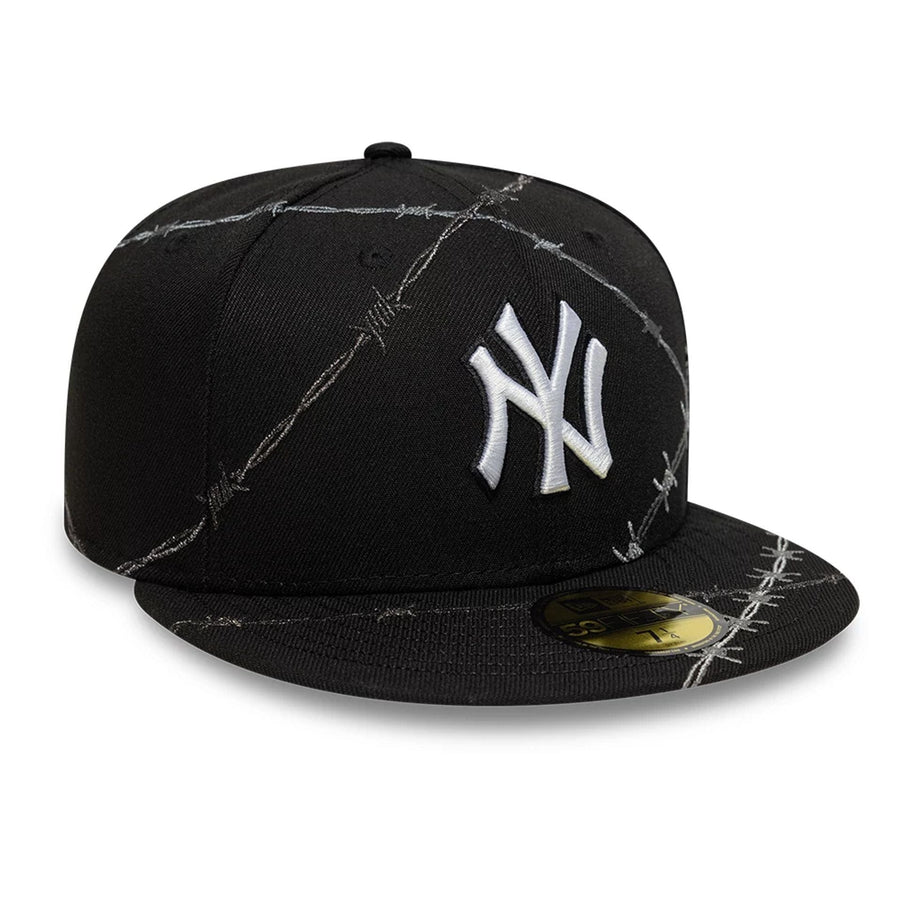This is a New York Yankees MLB Wire Black 59FIFTY Fitted Cap 3