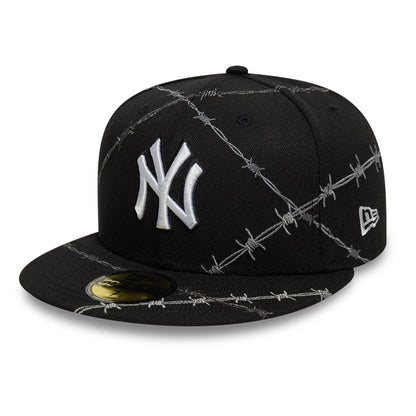 This is a New York Yankees MLB Wire Black 59FIFTY Fitted Cap 1