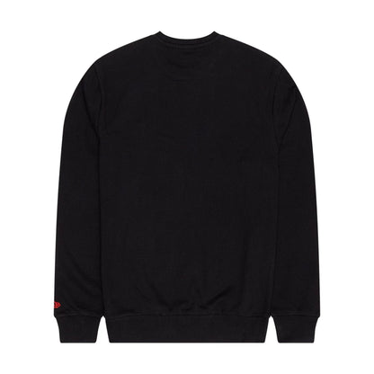 The Male model is wearing Chicago Bulls NBA Wordmark Black Crew Neck Sweater 2