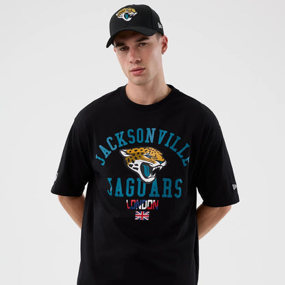 The Male model is wearing Jacksonville Jaguars NFL International Series Games London Black Oversized T-Shirt 7