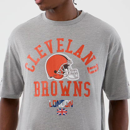 The Male model is wearing Cleveland Browns NFL International Series Games Grey Oversized T-Shirt 3