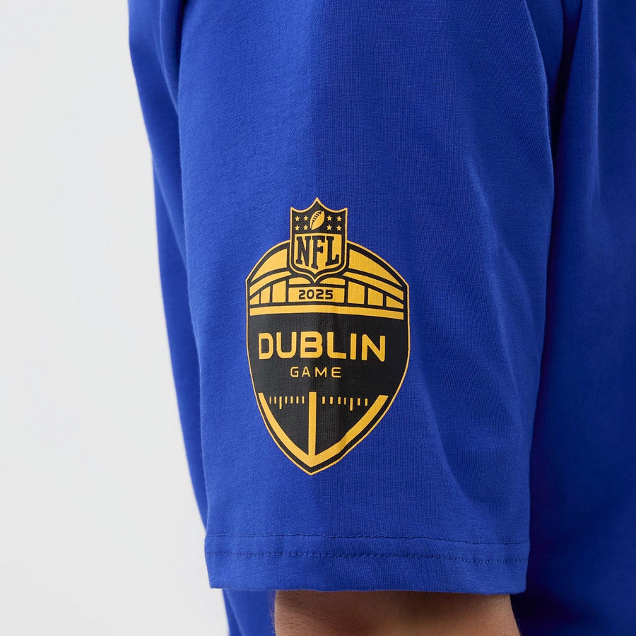 The Male model is wearing Pittsburgh Steelers NFL International Series Games Blue Oversized T-Shirt  4