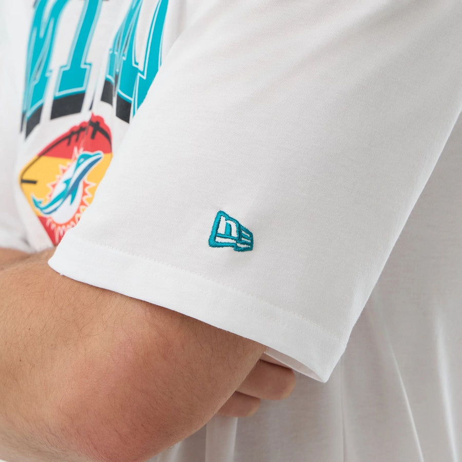 The Male model is wearing Miami Dolphins NFL International Series Games White Oversized T-Shirt  5