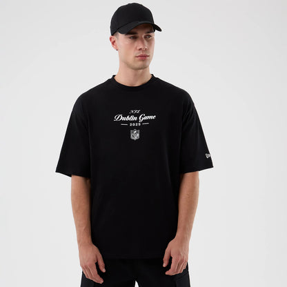 The Male model is wearing Dublin Game NFL International Series Games Black Oversized T-Shirt 1