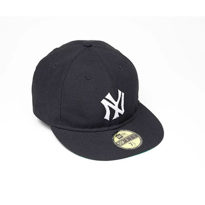 Pictured is this MLB Soft Black New York Yankees 59FIFTY Fitted cap in black. 4