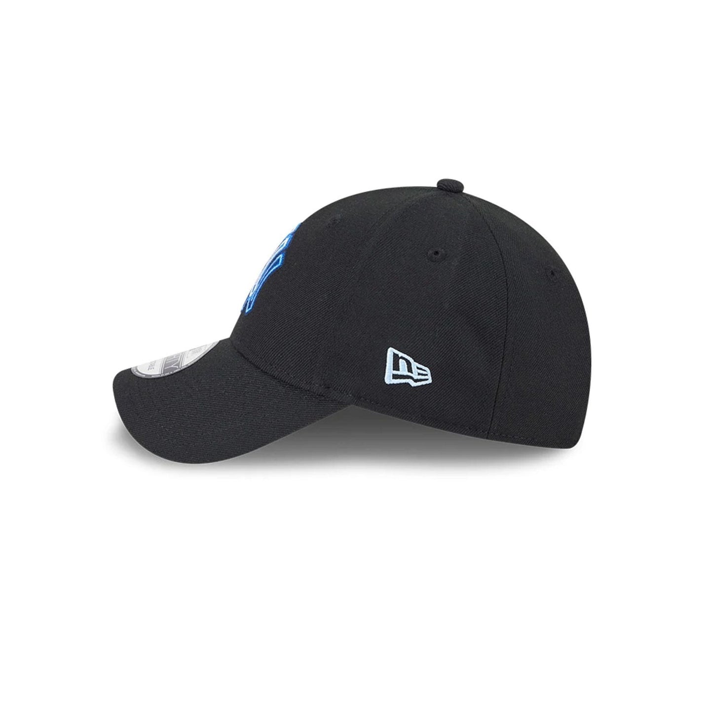 Pictured is this MLB Neon New York Yankees 9FORTY Adjustable cap in black. 5